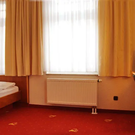 Goldener Fasan Konukevi