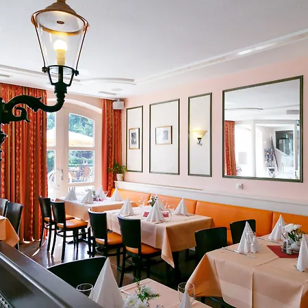 Goldener Fasan Konukevi 3*