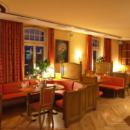 Hotel Goldener Fasan 3*